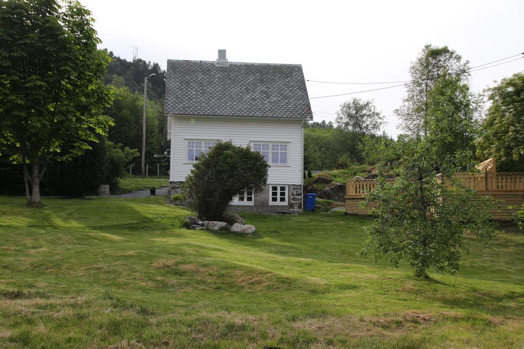 Skomakergarden Ulsteinvik Luaran gambar