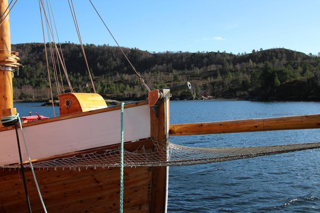 Skomakergarden Ulsteinvik Luaran gambar