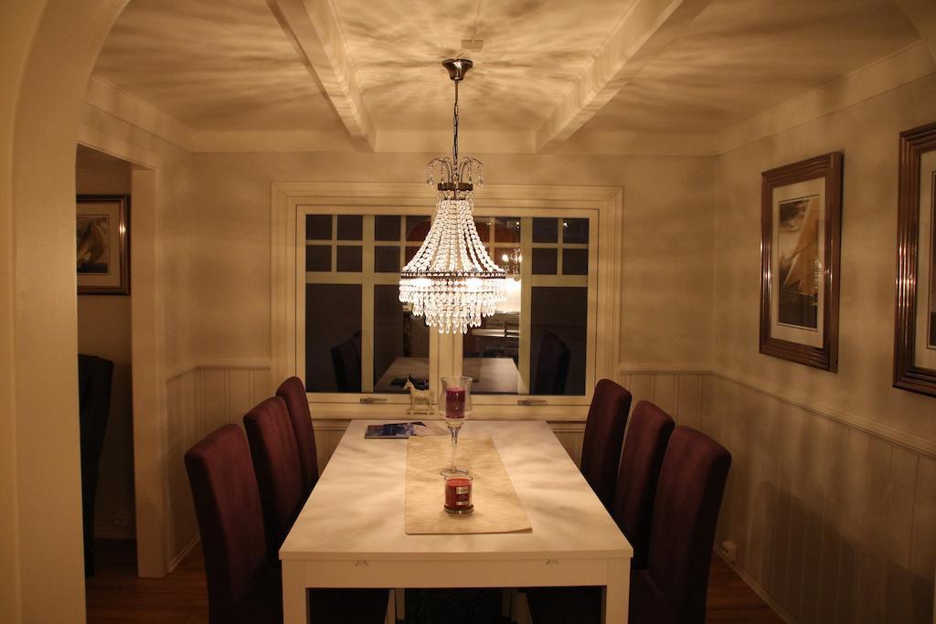 Skomakergarden Ulsteinvik Bilik gambar